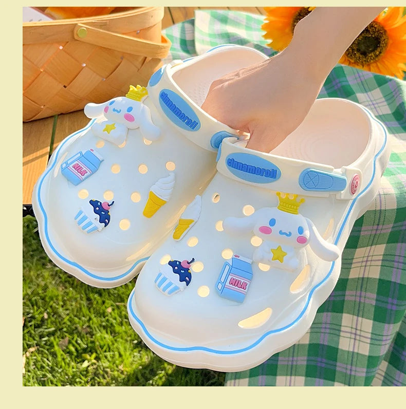 2023 Cute Hello Kitty Kuromi Clogs Summer Kawaii Fashion Sandals Y2K Flat Shoes Anime Sanrio Slipper Girls Birthday Gift
